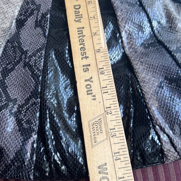 Vintage Nine West black ,grey and tan snakeskin pattern handbag - Picture 9 of 10